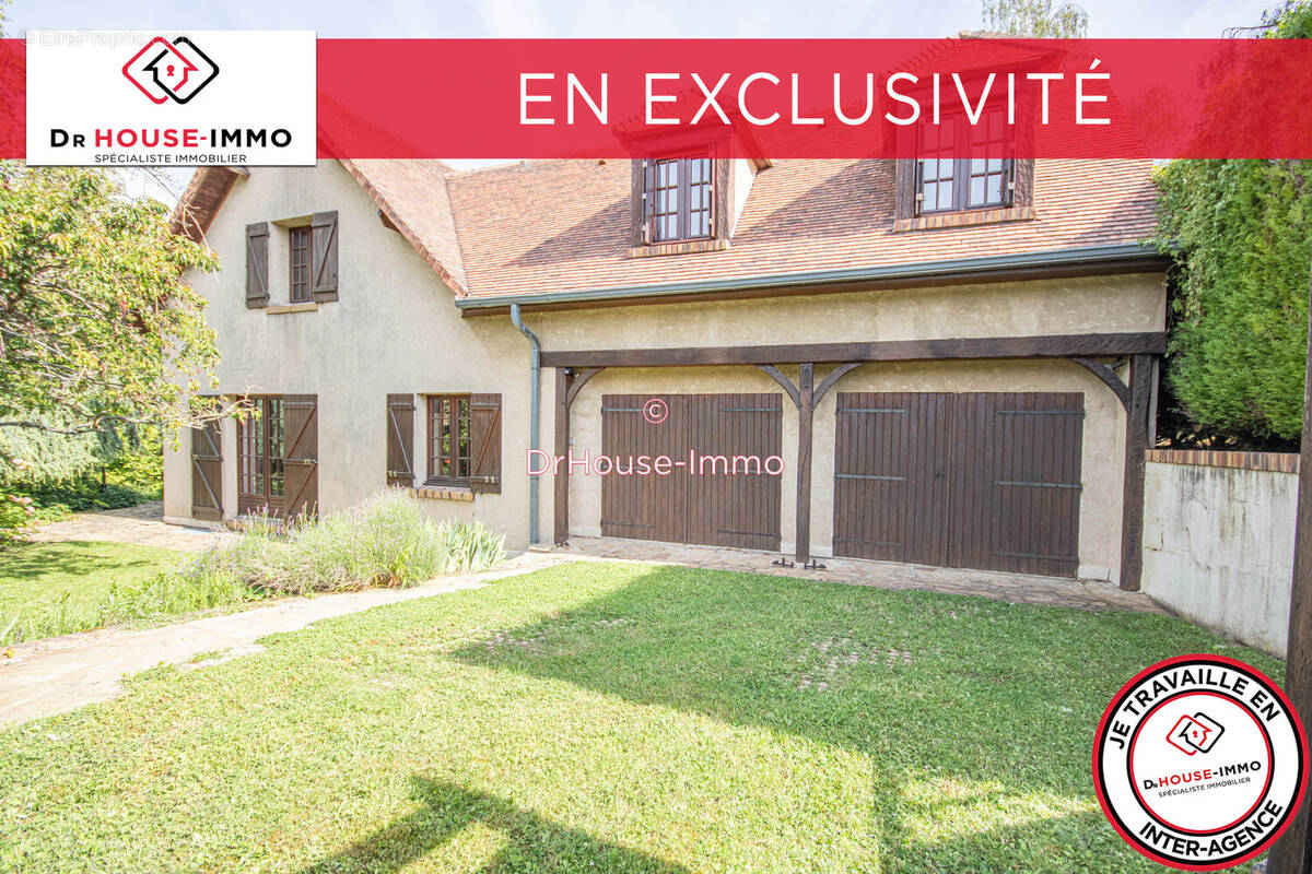 Maison à AUFFREVILLE-BRASSEUIL