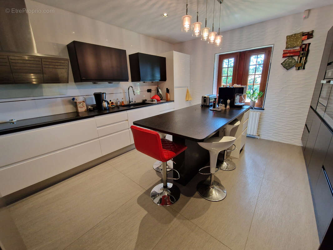 Maison à BRIQUEMESNIL-FLOXICOURT