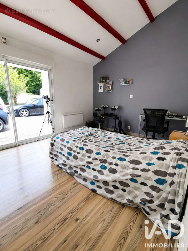 Maison 132 m² à Challans  - photo 7