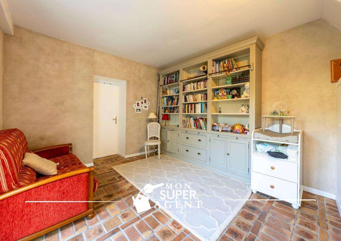 Maison à DAMMARIE-LES-LYS