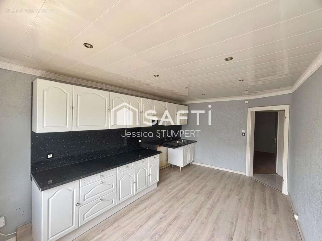 Photo 2 - Appartement à FAREBERSVILLER