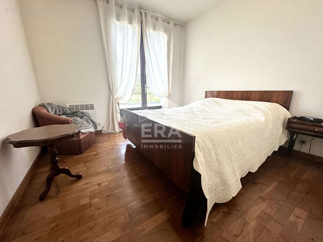 Maison à MONTEREAU-FAULT-YONNE