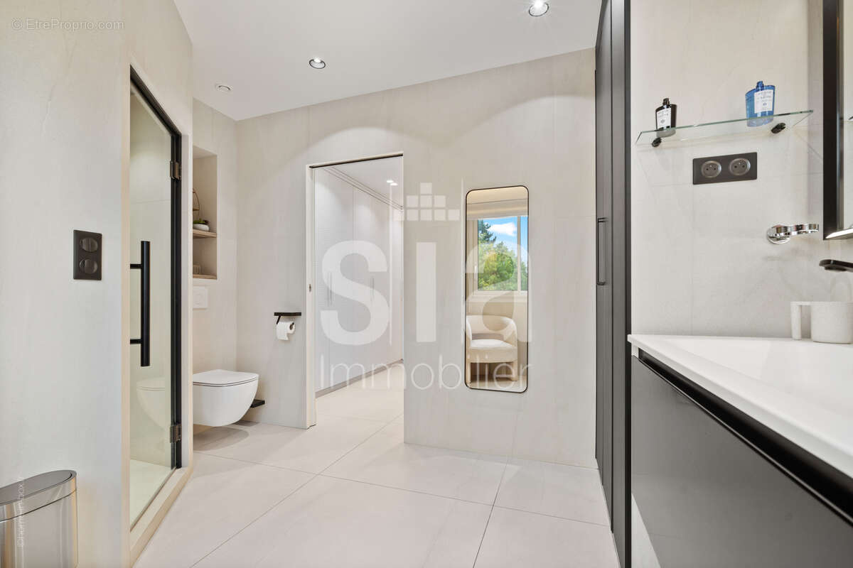 Appartement à NOGENT-SUR-MARNE