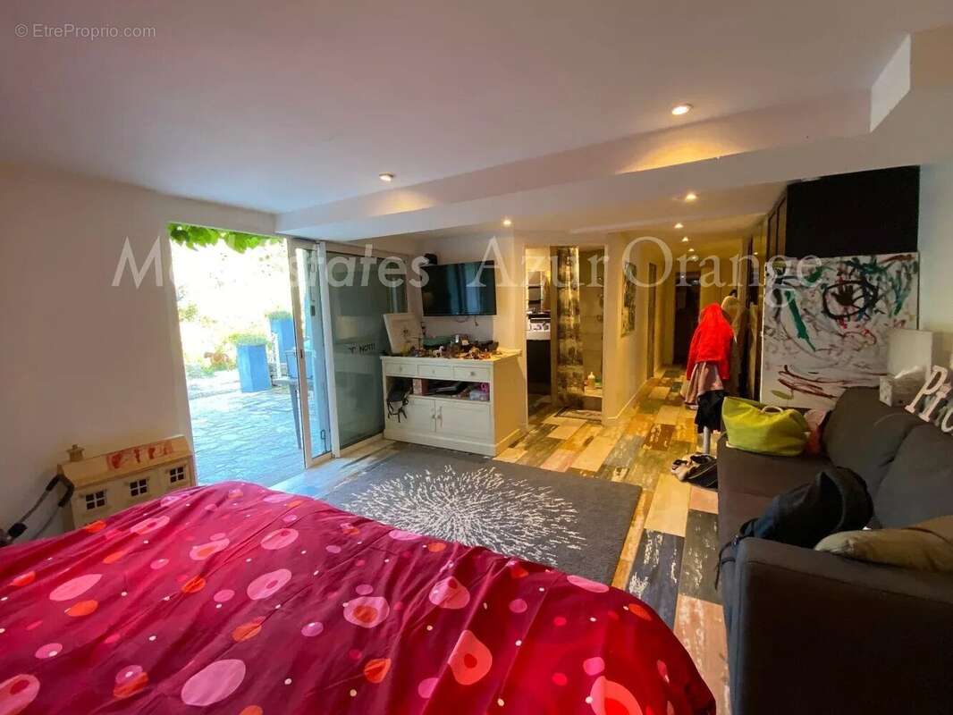 Maison à LA GARDE-FREINET