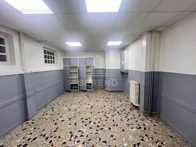 Commerce à VINCENNES