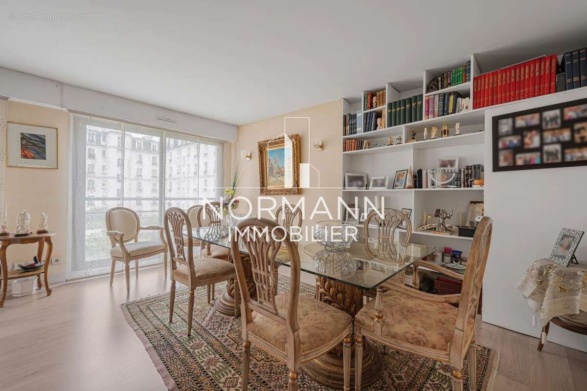 Appartement à LEVALLOIS-PERRET