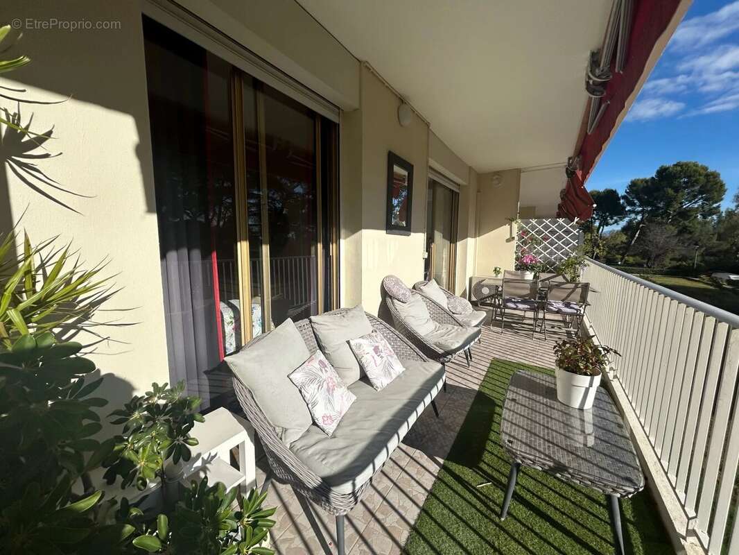 Appartement à CAGNES-SUR-MER