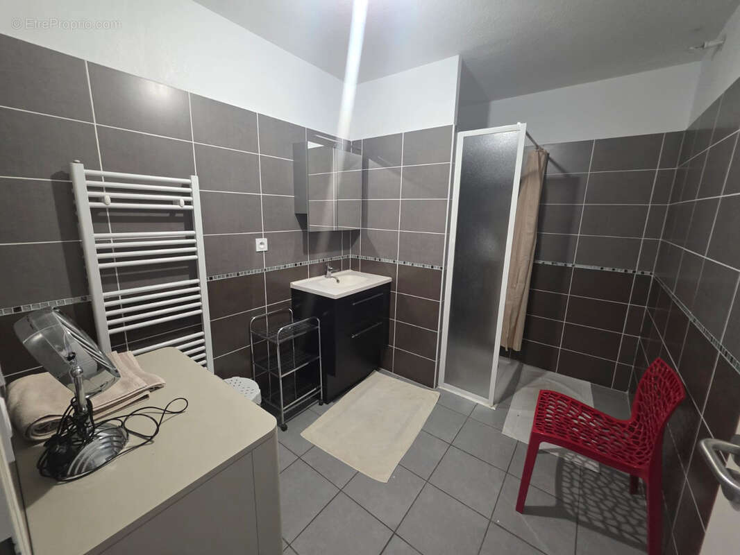 Appartement à JUVIGNAC