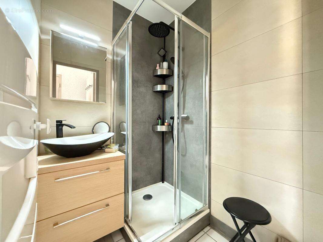 Appartement à VAUX-SUR-MER