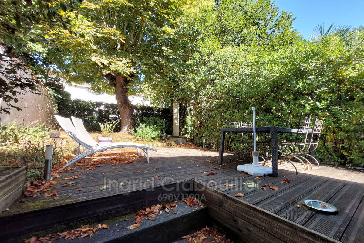 Appartement 25 m² à Vaux-Sur-Mer  - photo 2