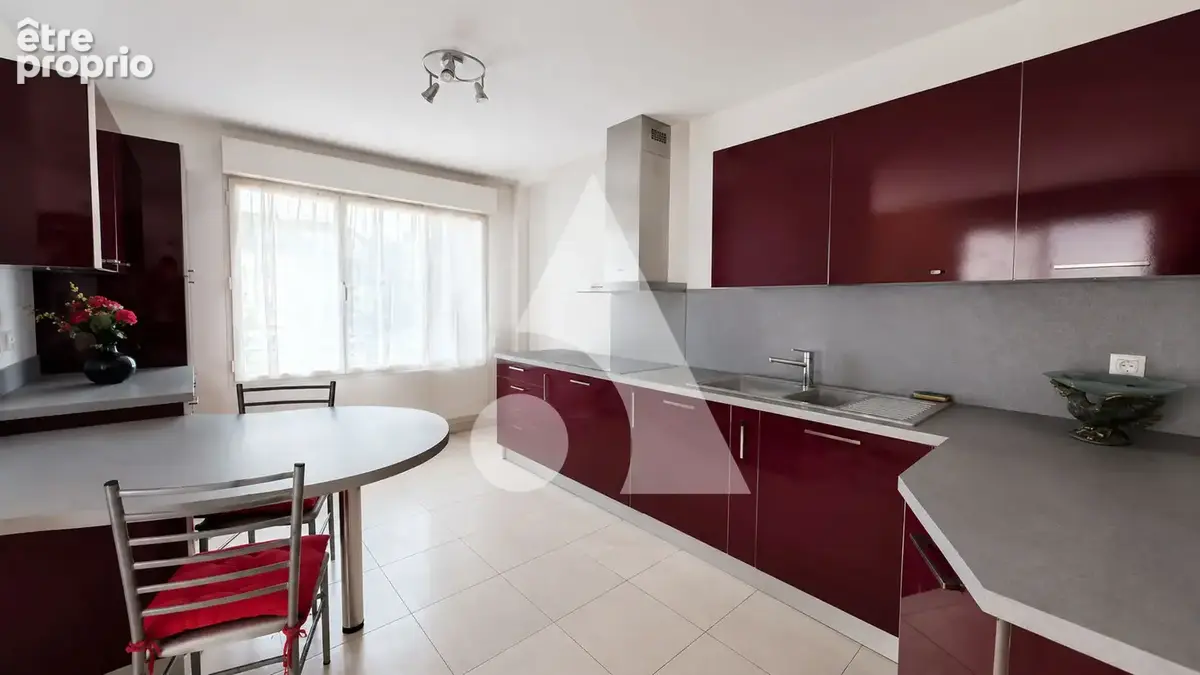 Appartement SAINTE GENEVIEVE DES 3 pièces 79.35m² - photo 3