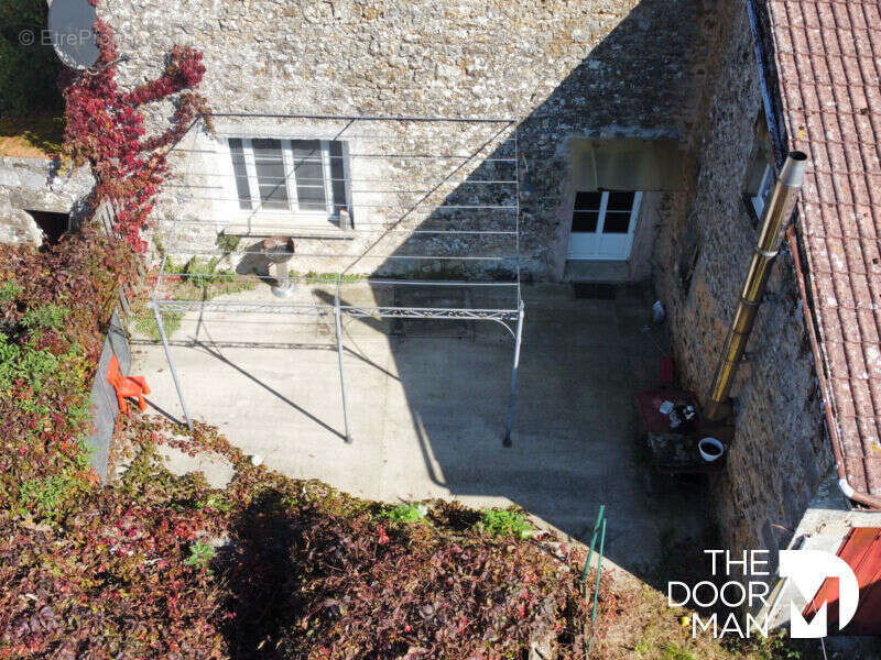 Maison à PARNOY-EN-BASSIGNY