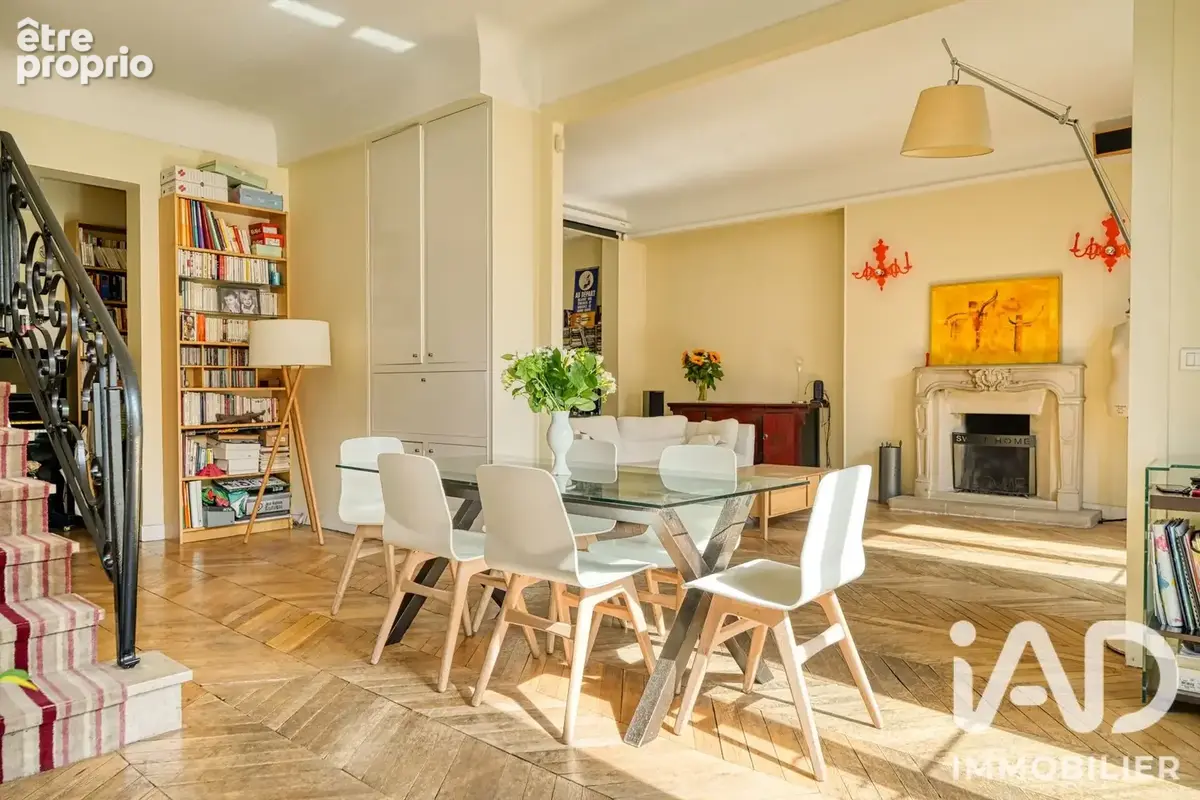 Photo 1 - Appartement à PARIS-8E