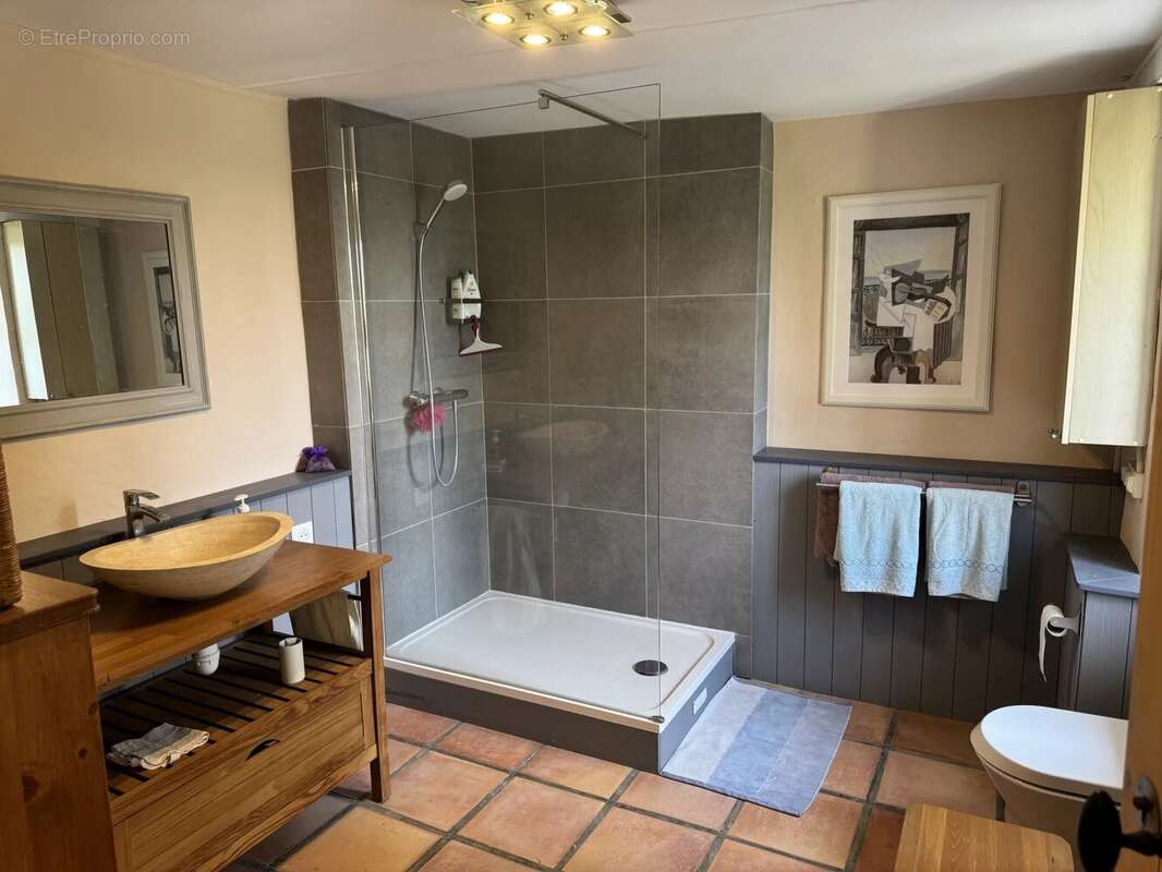 Appartement à BERTRIC-BUREE