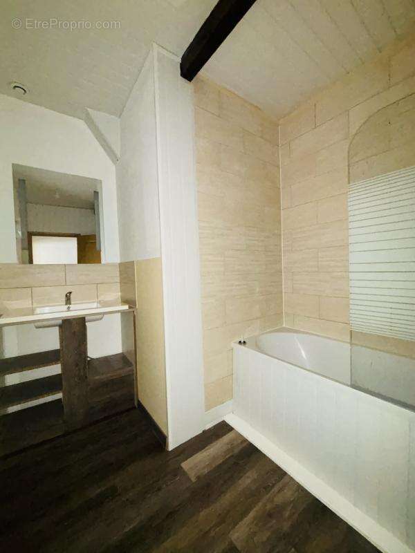 Appartement à REVEL