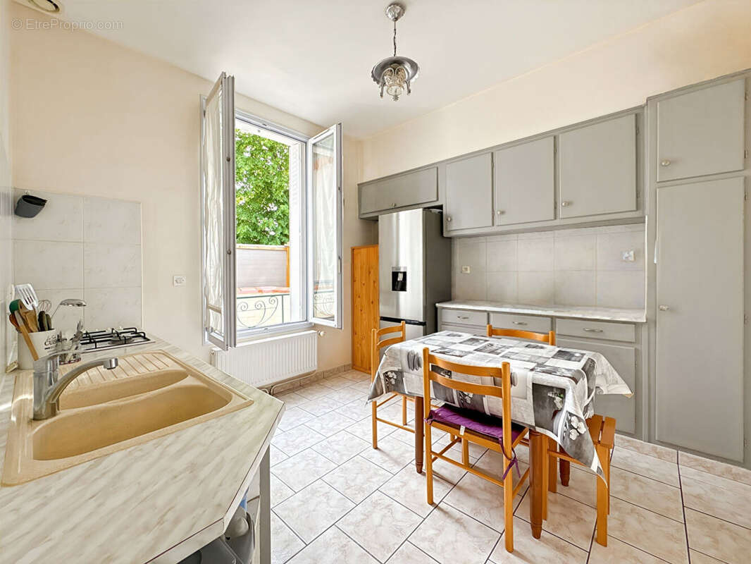 Maison à MANTES-LA-JOLIE