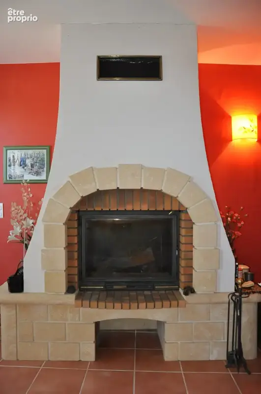 Belle maison de village, avec 2 chambres et terrain constructible de 2026 m2 - photo 8