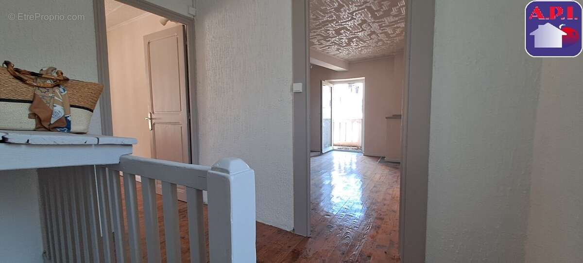 Maison 103 m² à Lavelanet  - photo 6