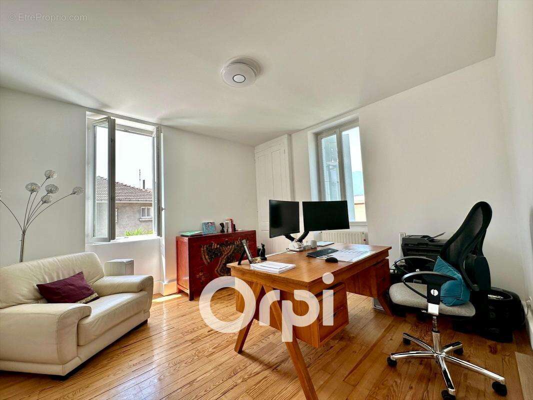 Maison à VILLARD-BONNOT