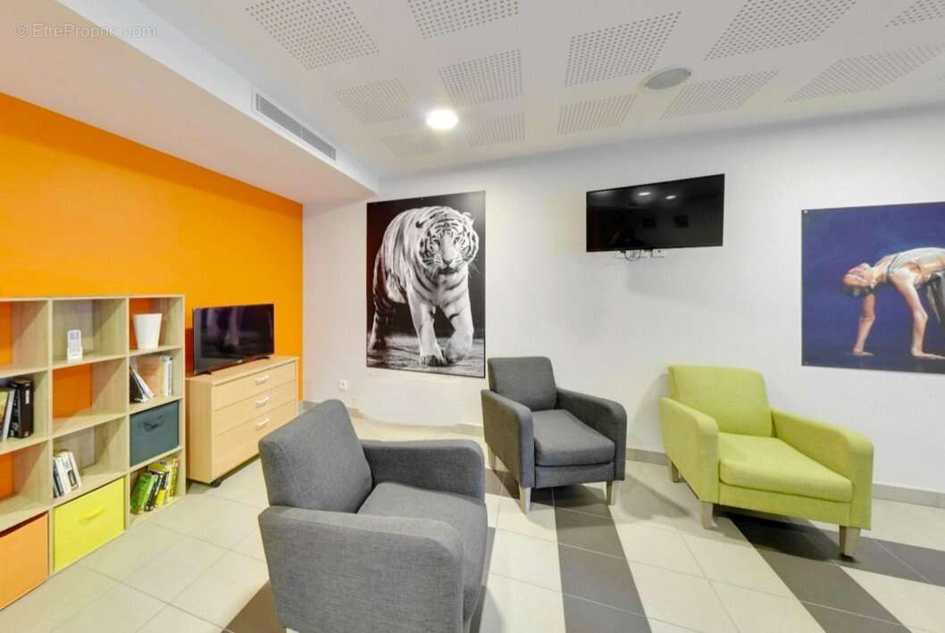 INVESTISSEMENT LOCATIF  NICE  Résidence étudiante Les Estudines  Nice Baie des Anges  6,04 % de rentabilité - photo 4