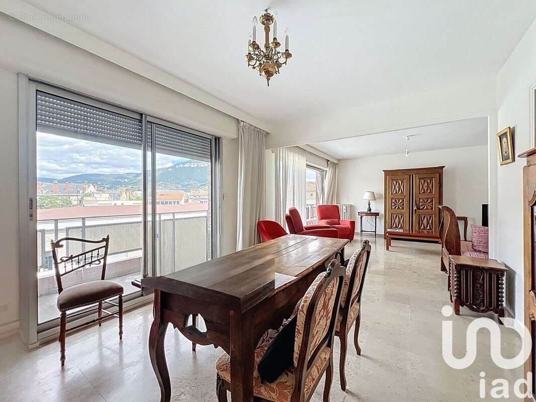 Photo 2 - Appartement à MILLAU