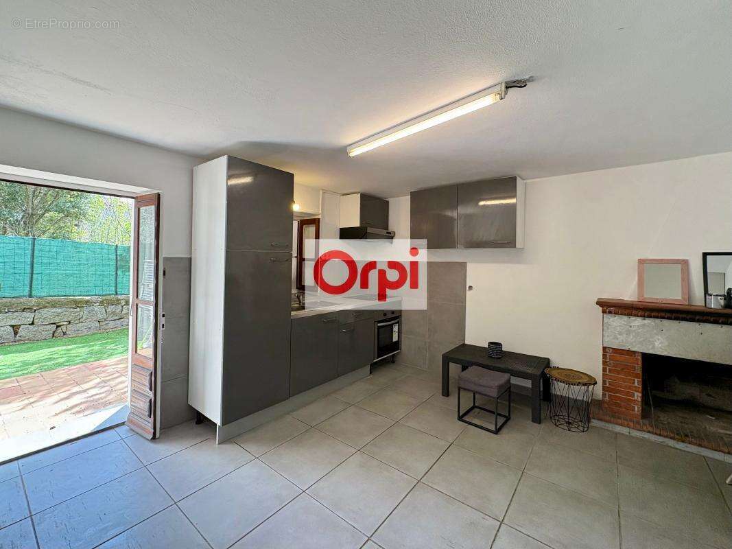 Maison de Village - photo 2