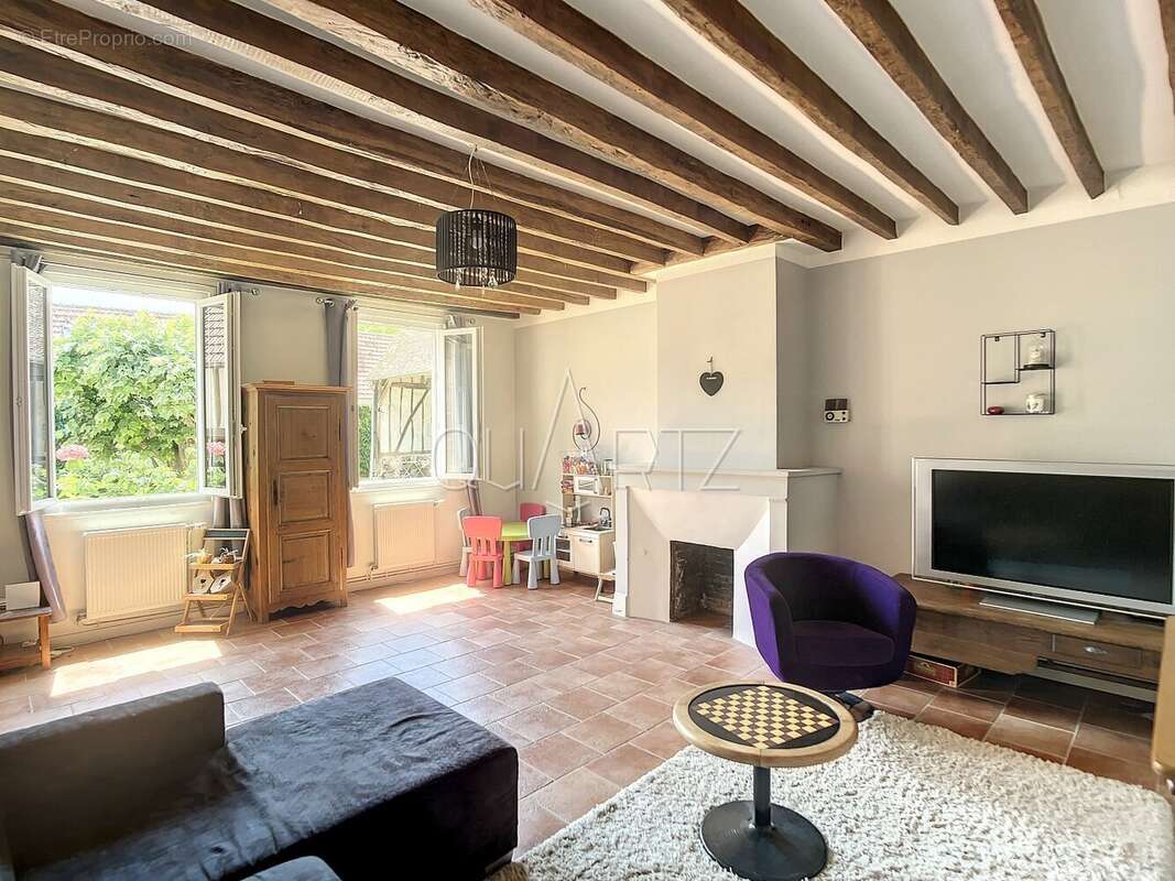 Maison à CHAUMONT-EN-VEXIN