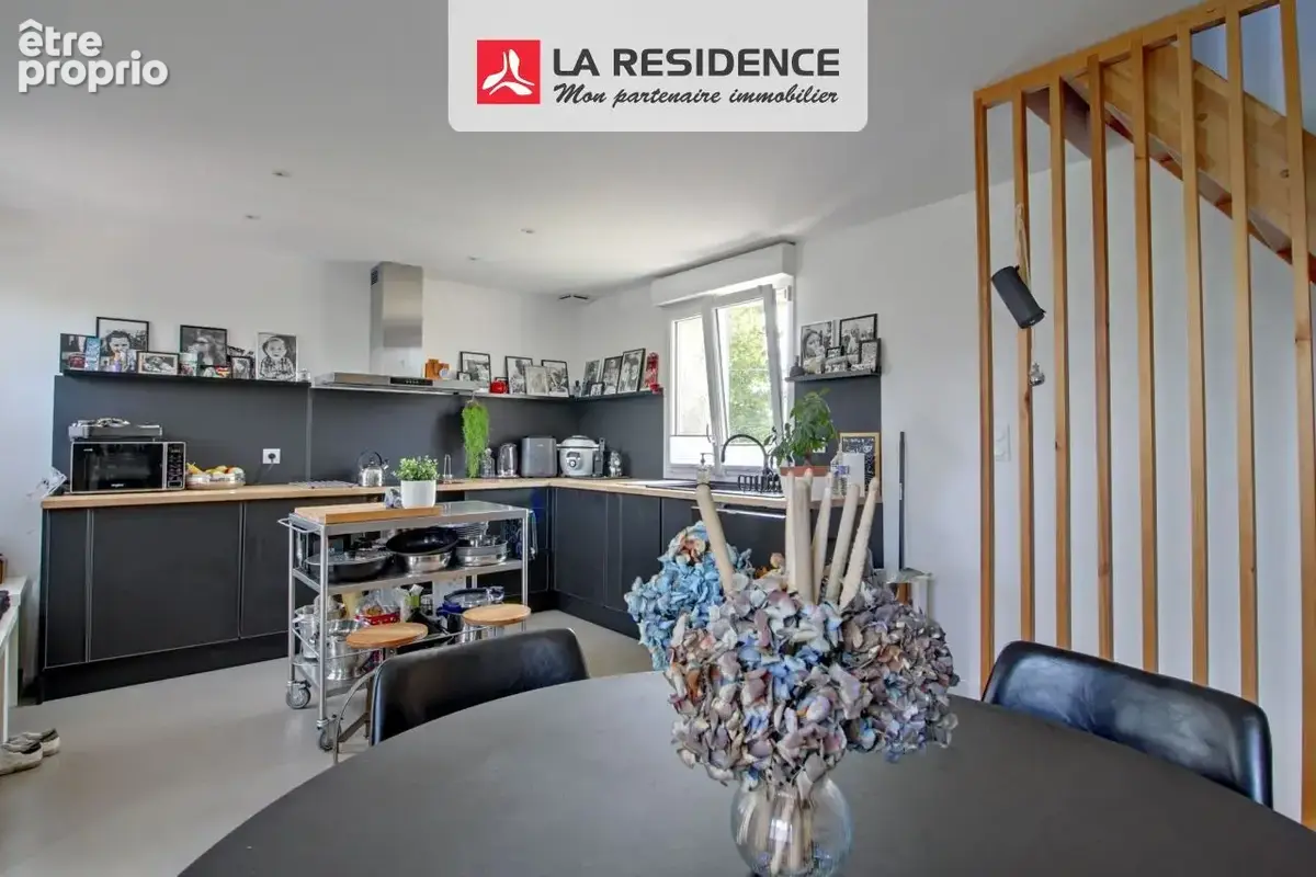 Maison 65 m² à Saint-Etienne-Du-Rouvray  - photo 2