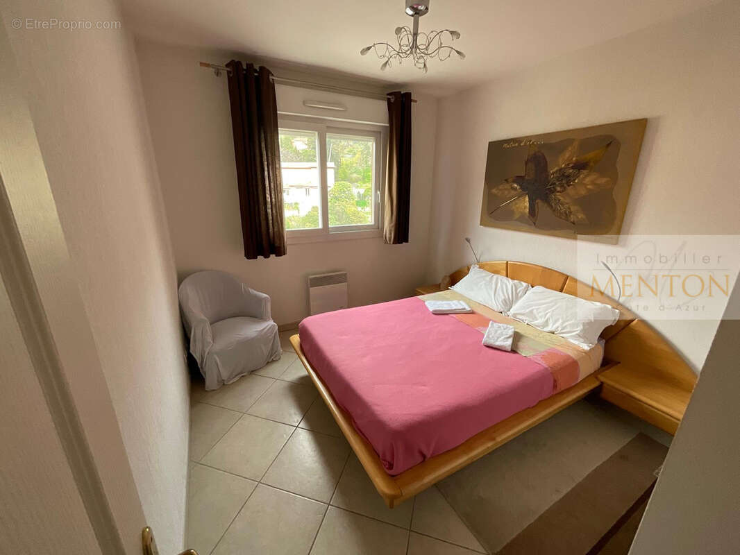 Appartement à ROQUEBRUNE-CAP-MARTIN