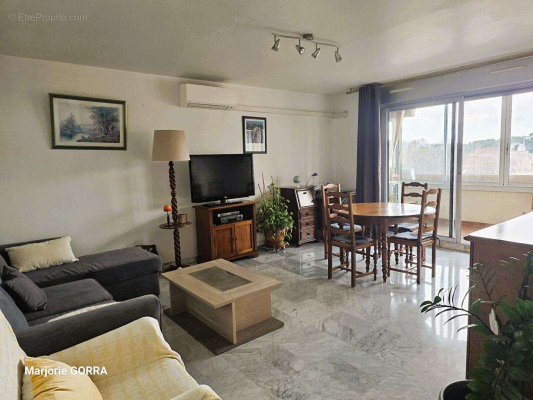 Appartement à AUBAGNE