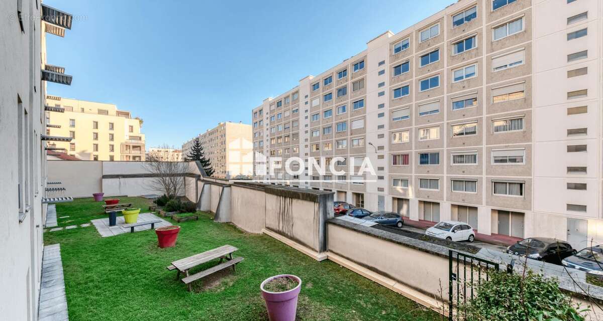 Appartement à LYON-7E