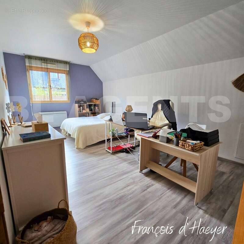 Copie de Sous OOFRE St Nico (600 x 600 px) (1500 x 1000 px) (1500 x 1125 px_20251016_132506_0000 - Maison à LONGUEVILLE-SUR-SCIE