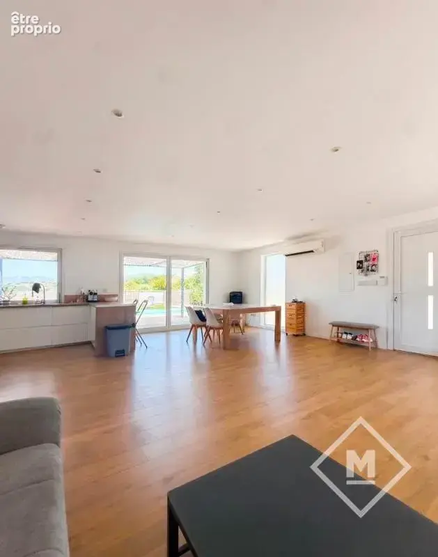 vente maison plain pied avec piscine cuisine d'été garage Allauch DPE C - photo 20