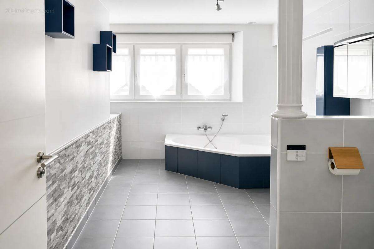 Maison de 8 pièces de 196 m² à Thionville - photo 5