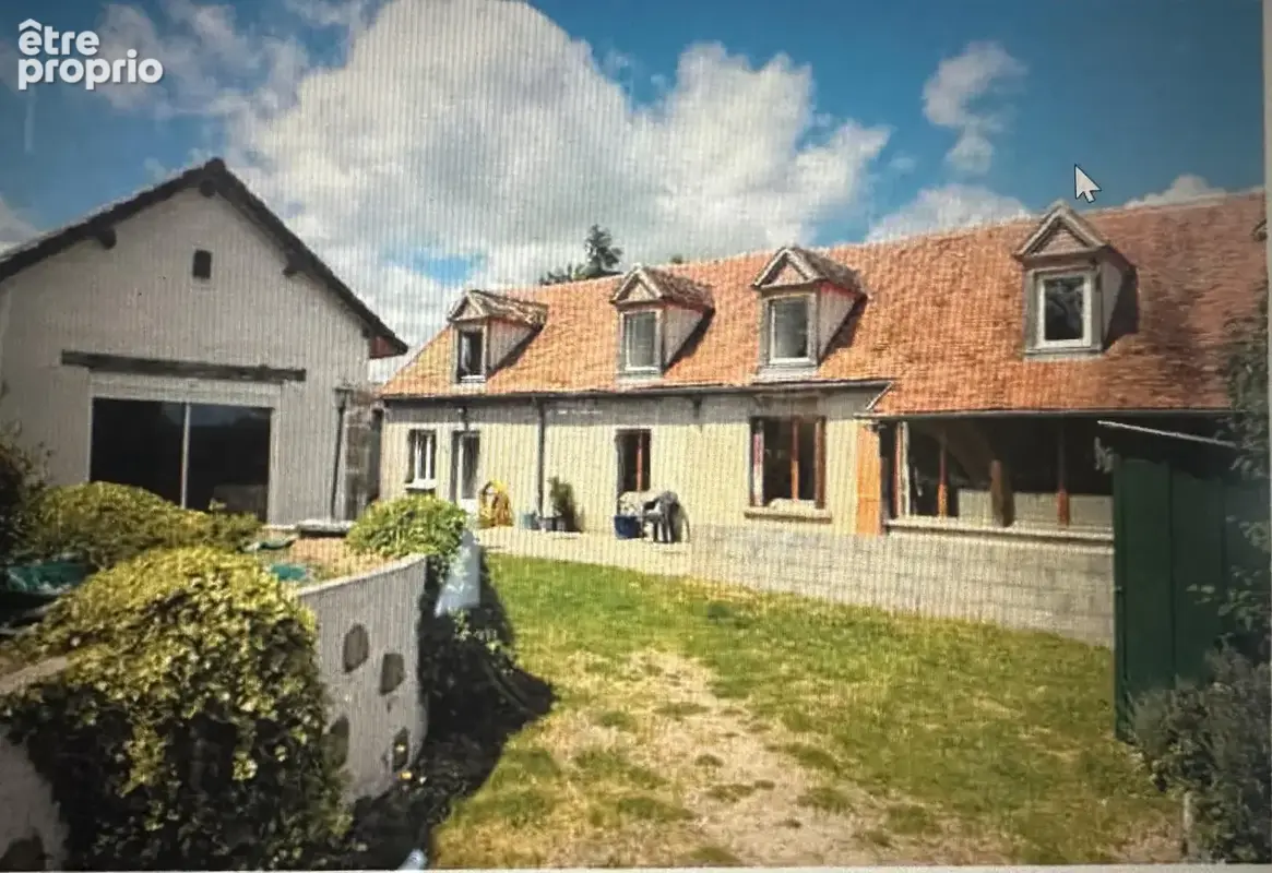 Longère en pierre – 4 chambres – dépendances - photo 13