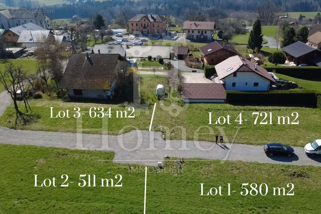 Terrain à BURDIGNIN