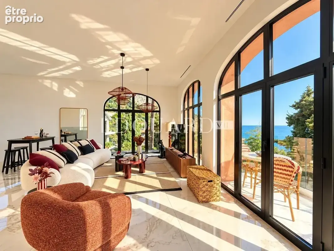 Demeure d’exception avec jardin, piscine, jacuzzi et panorama extraordinaire sur la baie de Menton - photo 4
