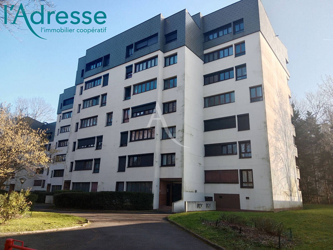 Appartement à CHAMPS-SUR-MARNE