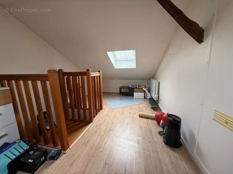 Maison à MAGNAC-SUR-TOUVRE