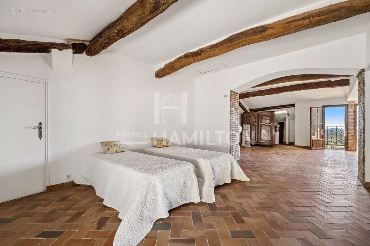 Maison de village avec vue panoramique – Châteauneuf-Grasse - photo 15