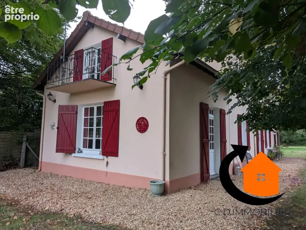 Saint eliph - a 5 km de la loupe - commerces et gare - photo 14