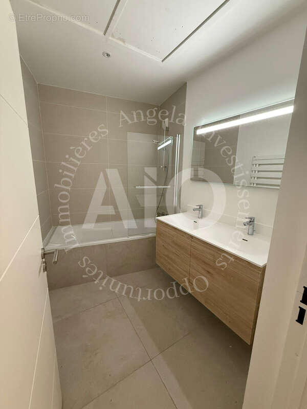 Appartement à TASSIN-LA-DEMI-LUNE