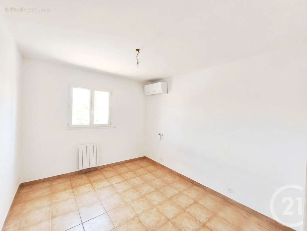 Maison 115 m² à La Garde  - photo 12