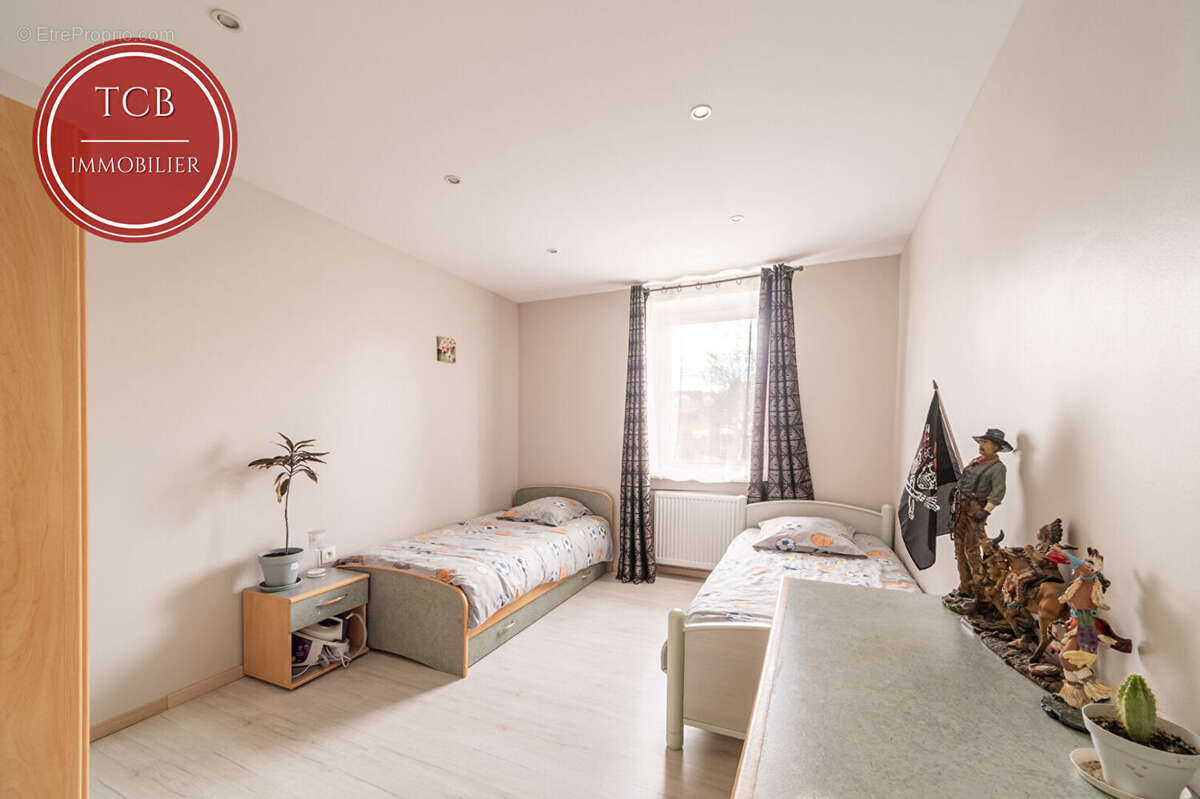 Maison Seppois-le-Bas 5 pièce(s) 136 m2 - photo 14