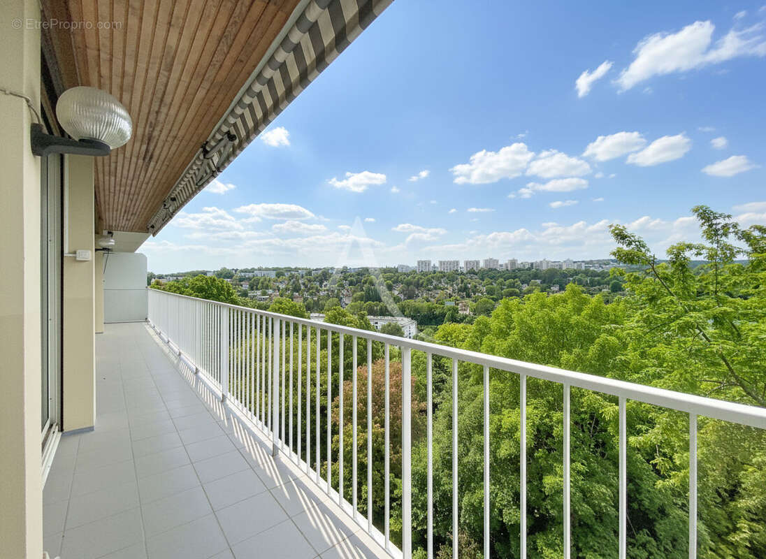 Appartement 5 pièces de 133 m² - Saint-Germain-en-Laye - photo 3