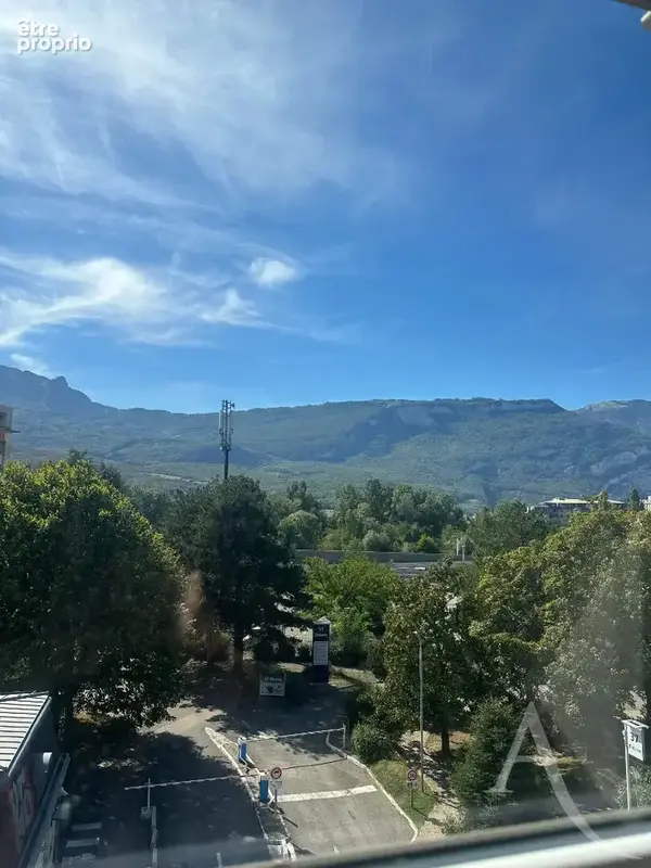 EXCLUSIVITE - Appartement Grenoble 3 pièces 77 m2 - photo 2