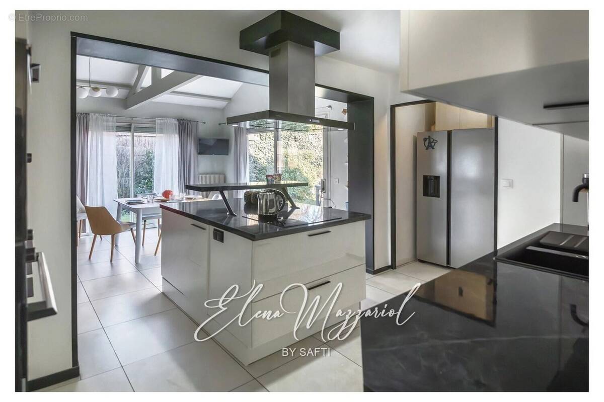 Photo 1 - Maison à MAREIL-MARLY