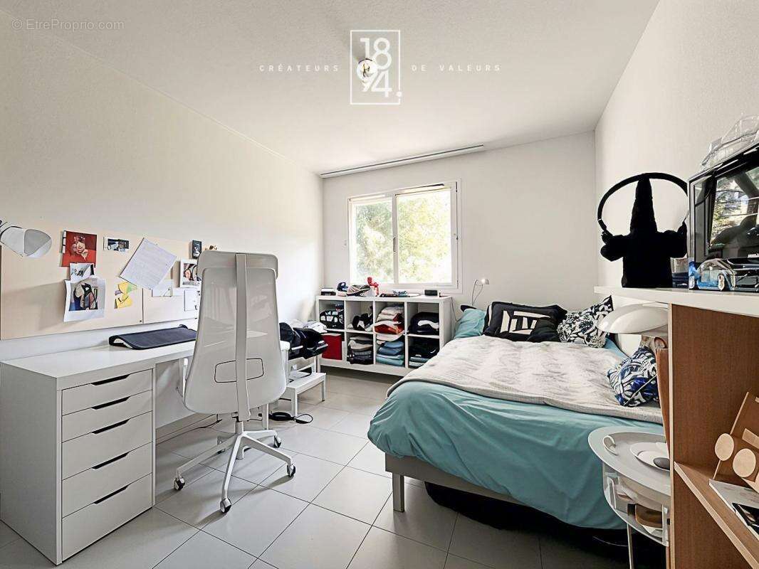 Appartement à MARSEILLE-9E