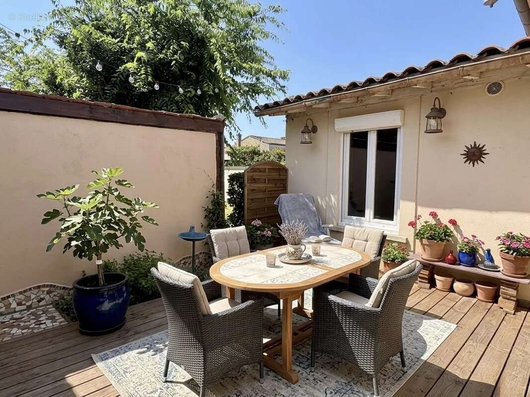 Appartement à BORDEAUX