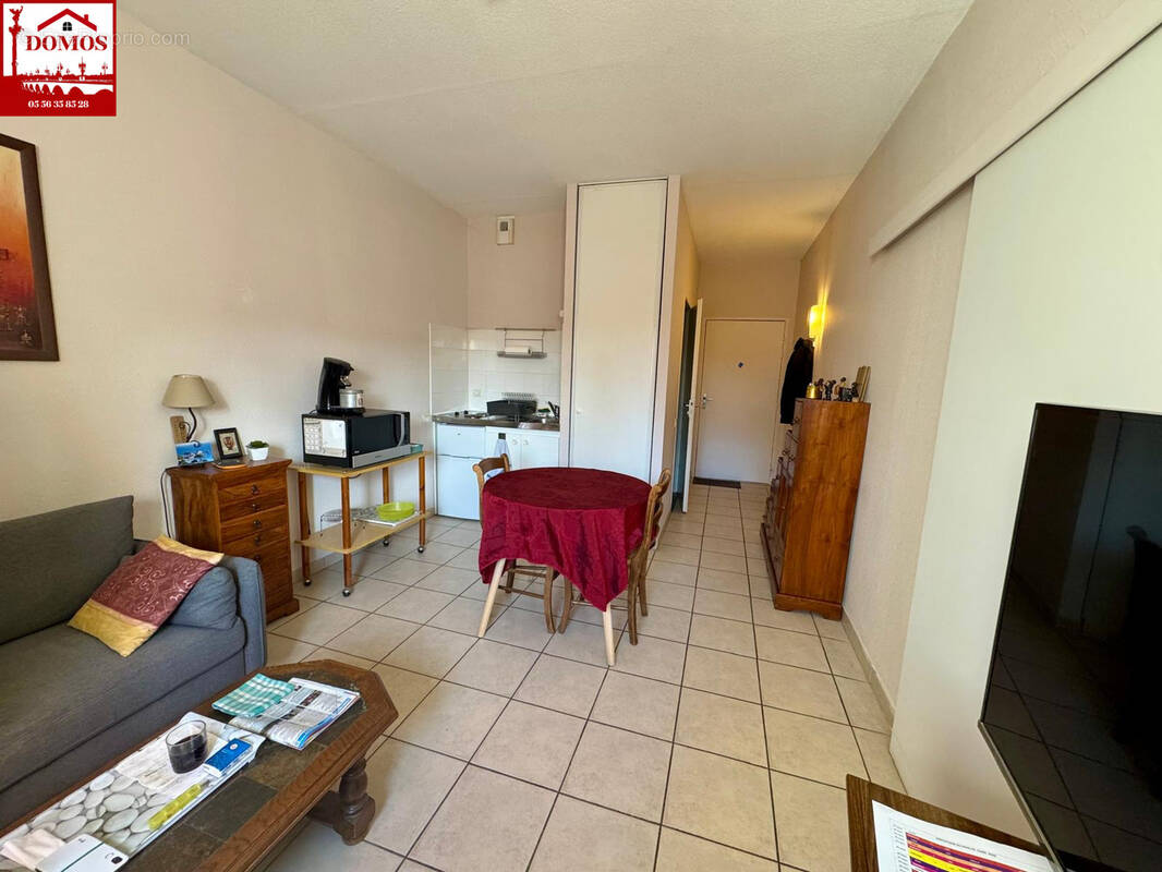 Appartement à PAREMPUYRE